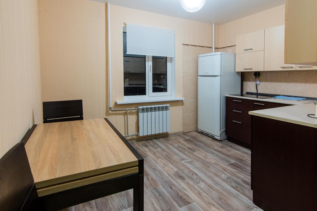 Apartment Street Trostyanetskaya Kiev Eksteriør billede